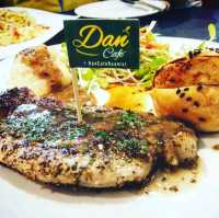 Dan Cafe' บ้านไร่แดนสวรรค์ ปราจีนบุรี