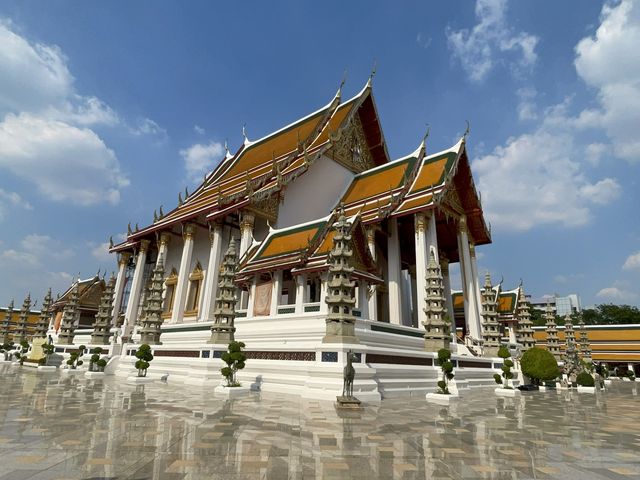 Wat Suthat Thepwararam 