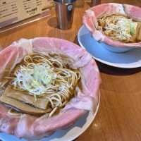 大阪/心斎橋【🍜ラーメン大戦争　せんば心斎橋店】