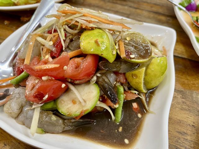 พากิน นัวปลาแดก @อัมพวา