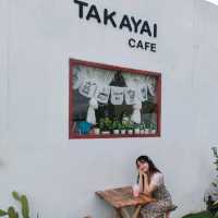 คาเฟ่ติดเขา