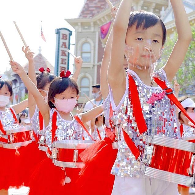 暑假活動！香港迪士尼樂園小鼓隊巡遊