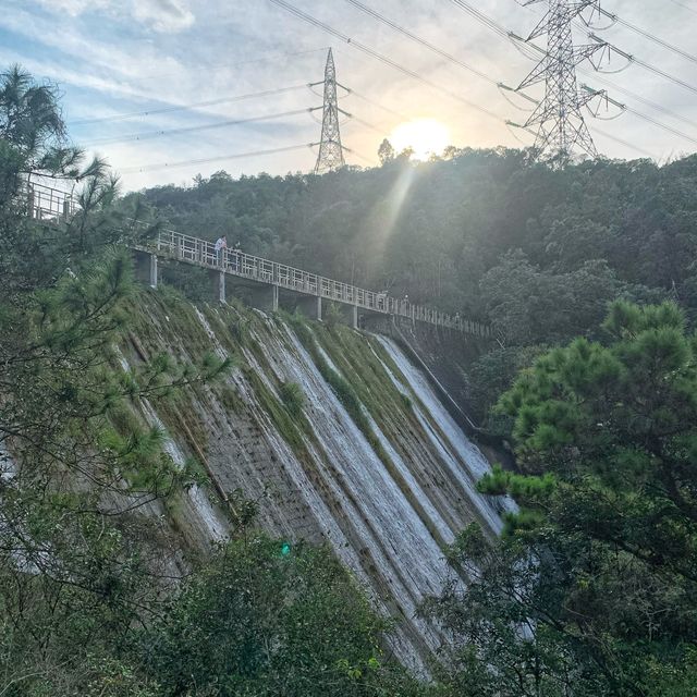 藍地水塘