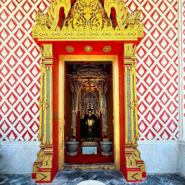 วัดสามปลื้ม ตรอกสำเพ็ง