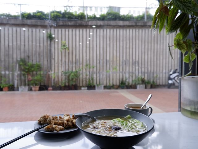平價玩貓Cafe