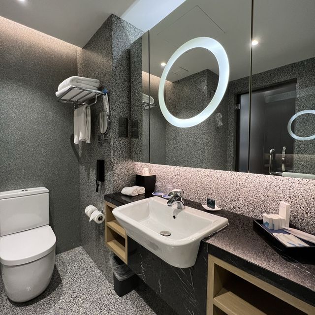 5 star hotel with spacious room