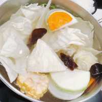 網上推薦的火鍋店🍲 沐樺和牛海鮮火鍋muhua_shabushabu-信義區火鍋 信義微風美食 信義區涮涮鍋 信義區和牛火鍋