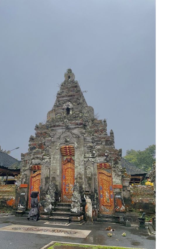 Spectacular temples, only in Bali 