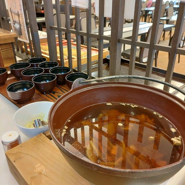 岩手県！山水閣で紅葉見ながら朝食ビュッフェ