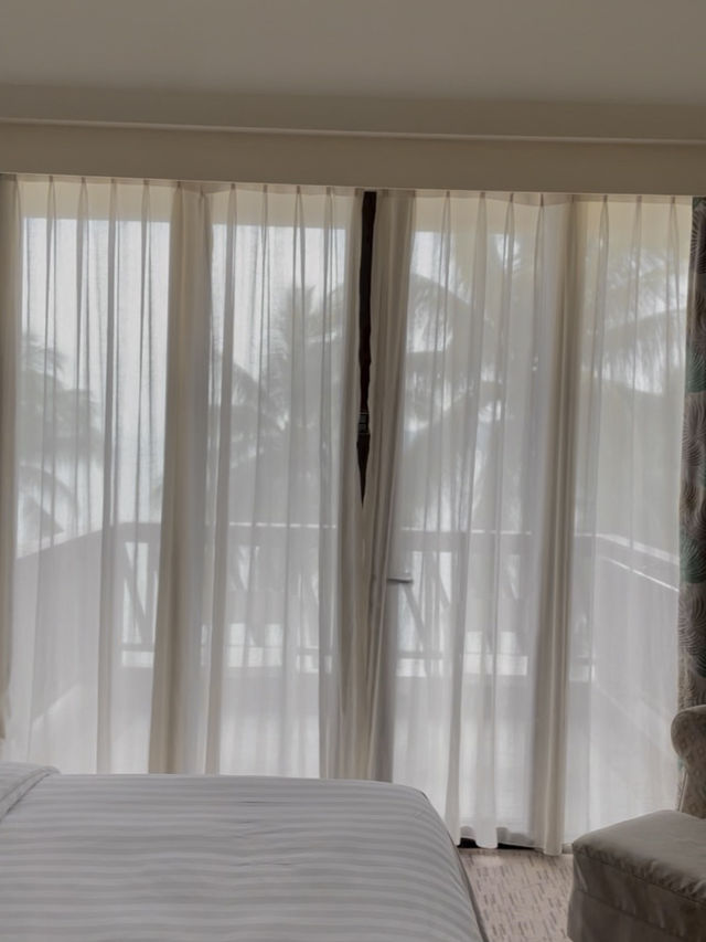 Feeling luxurious by the sea 