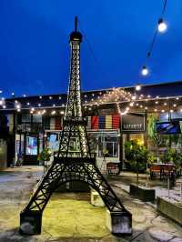 Dinner at La'Farine Café