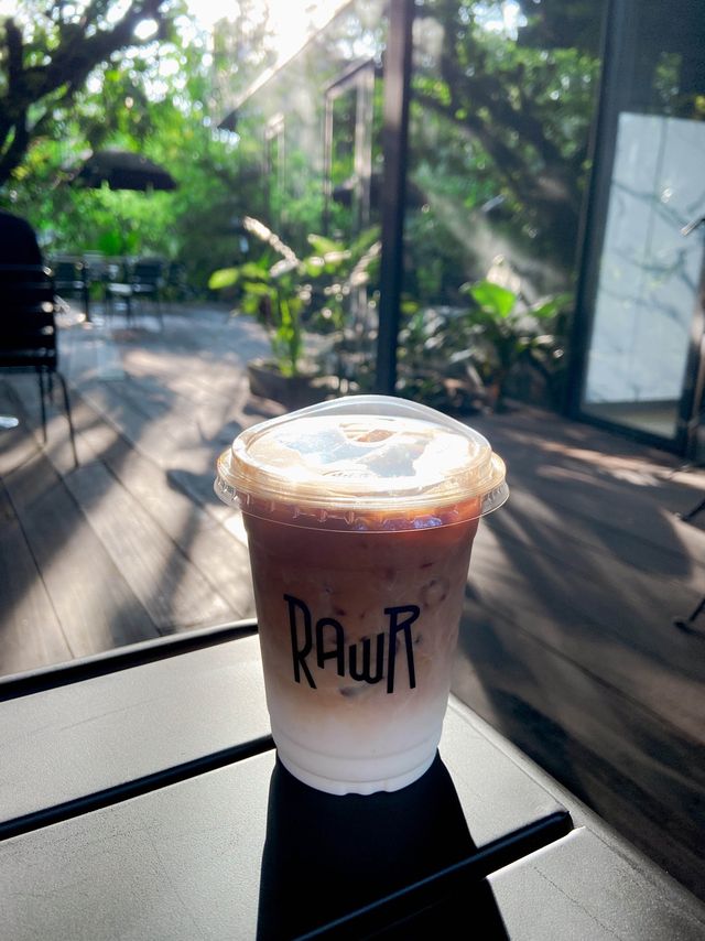 Rawr cafe