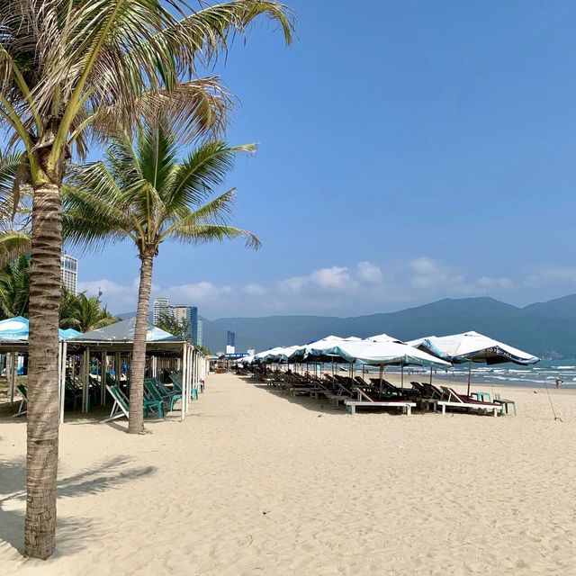 Pham Van Dong Beach - Da Nang, Vietnam 