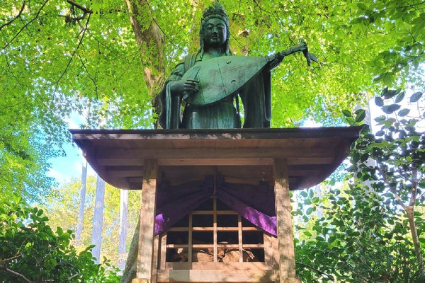 かんたさん専用、琵琶持ち弁財天坐像、円空仏風 かんたさん専用、琵琶持ち弁財天坐像、空仏風