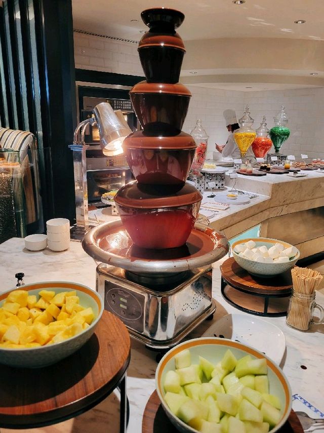 尖沙咀朗廷酒店 午市Buffet