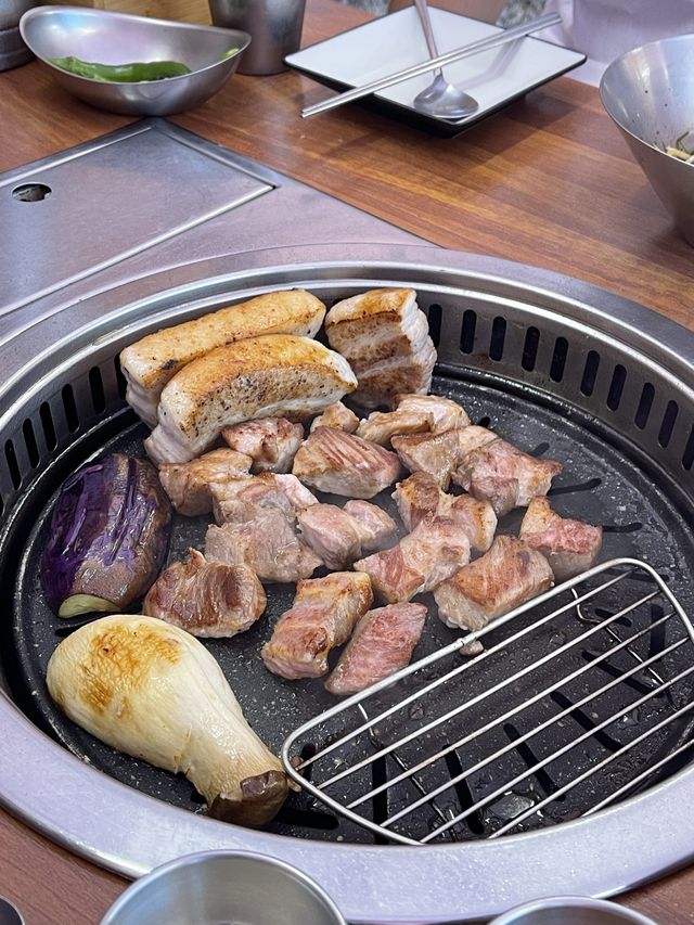 [부산]부산바다 보면서 고기먹는 구덕포끝집❣️
