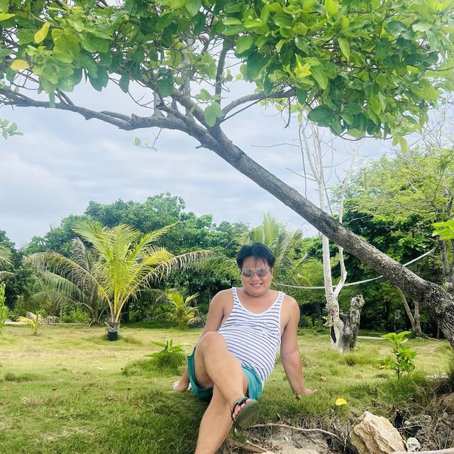 PUGAD LAWIN RESORT