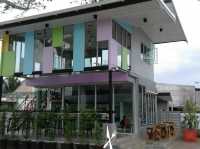 Rainbow Hotel