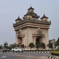 Patuxai Victory Gate 