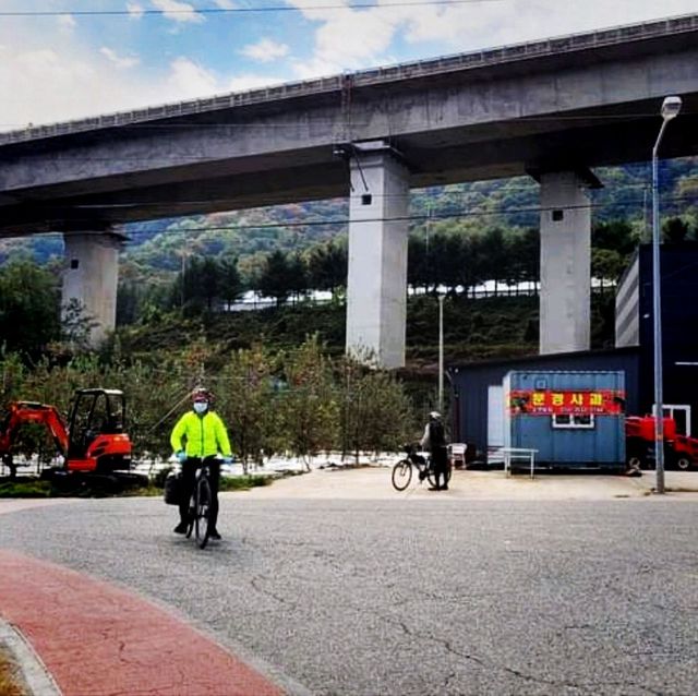 Roadtrip on Bikes from Suanbo To Mungyeong