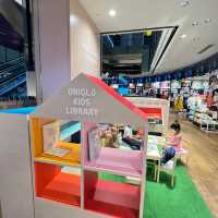 Uniqlo Kids Library