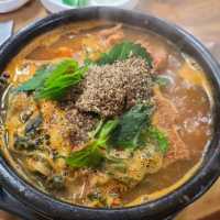 제주 노형동 맛집)이인자뼈다귀해장국 - 제주시내 현지인 뼈다귀해장국맛집