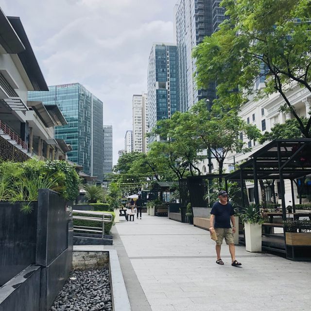 Alfresco at Bonifacio Global City