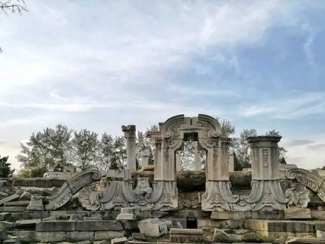 Yuanmingyuan,"the Garden of Gardens" of Beijing 