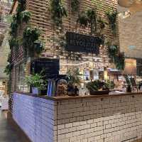 시티뷰와 함께하는 고층의 고급 Book Cafe 📚☕️