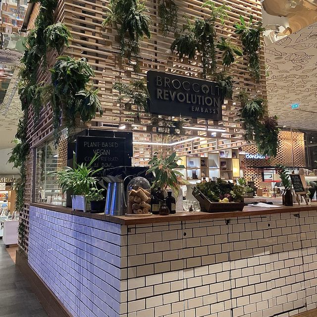 시티뷰와 함께하는 고층의 고급 Book Cafe 📚☕️