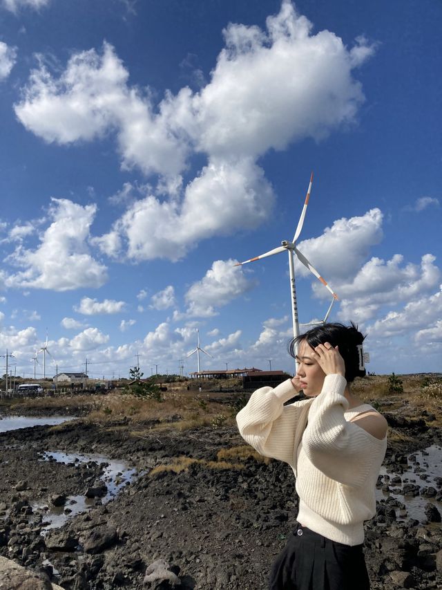 제주 드라이브 필수 코스! 제주 ‘신창풍차해안도로’