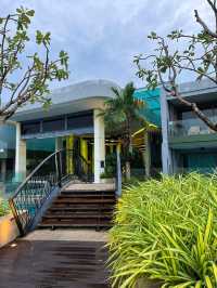  crest resort & pool villas 🏝🌊 
