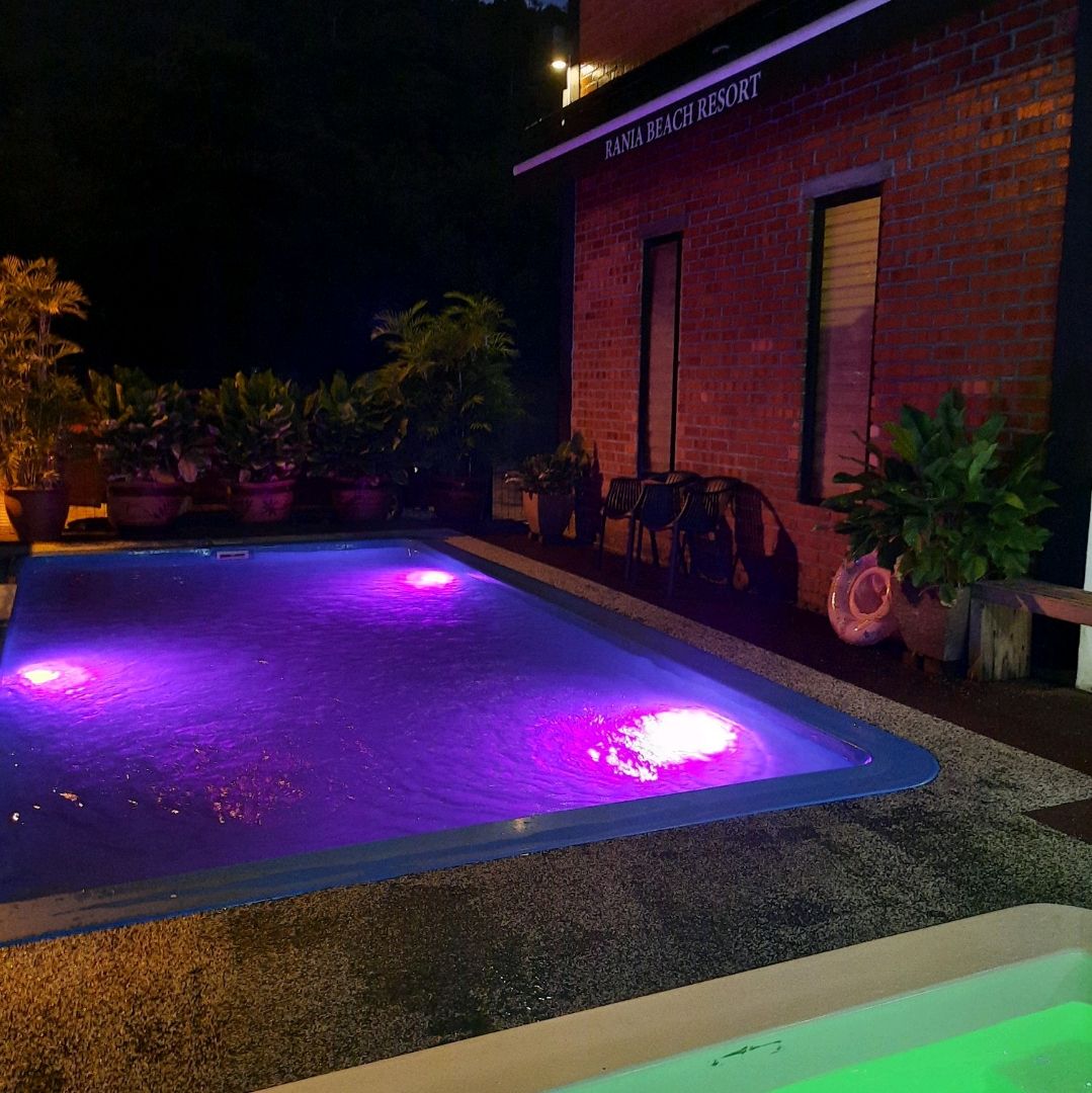 teluk senangin resort