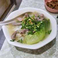 自家製作足料豬雜粉