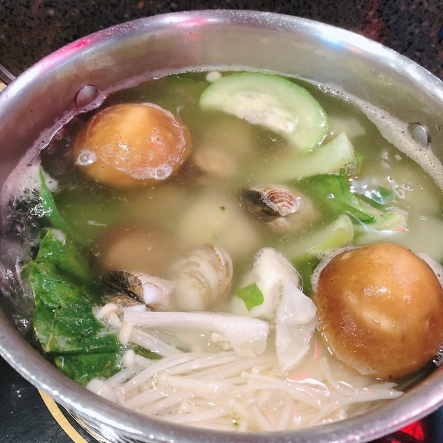 💙好吃美味新鮮😋🍲這一小鍋 台北誠品站前店