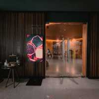 ที่พักติดริมชายหาด rooftop beachbar seafood 