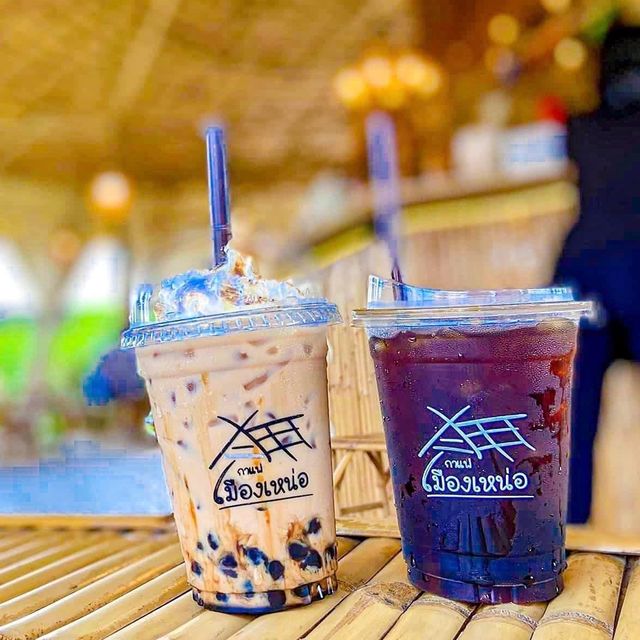 ก า แ ฟ   เ มื อ ง เ ห น่ อ  🏕🌳🥭