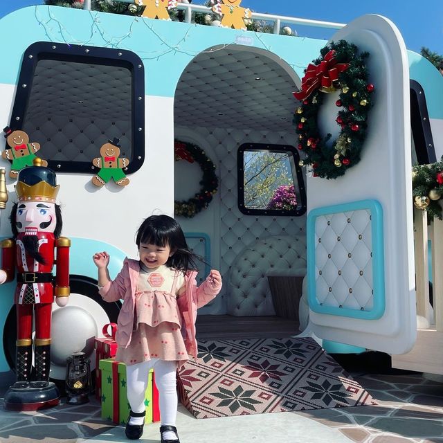 全新嘅昂坪360全景纜車 Crystal+ 聖誕好去處