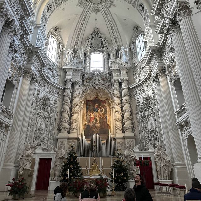 Theatiner Church (St. Kajetan)