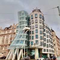 Dancing in front of Dancing House 💃 