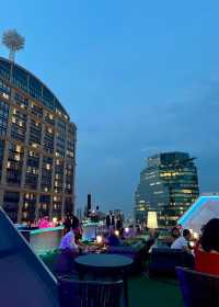 Vanilla Sky Rooftop Bar 