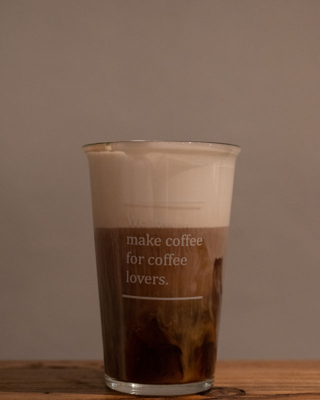 📍행궁동 ☕깔끔하고 자리 넓은 카페☕