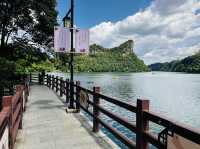 An amazing view of the river in Zhenshan Cun 