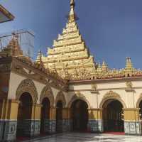 Beautiful Mahamuni Temple of Mandalay