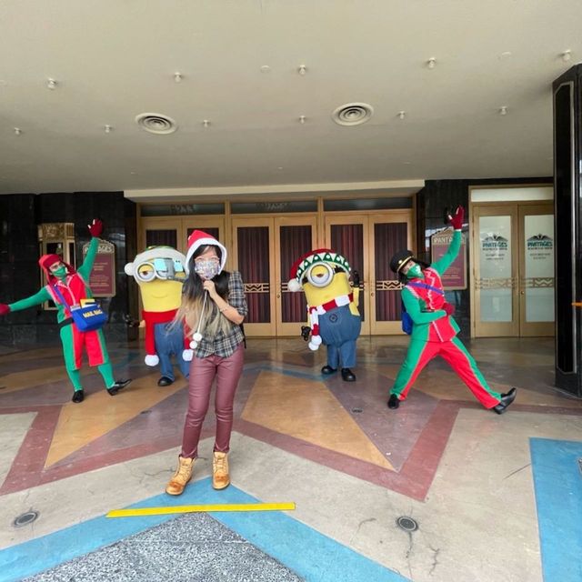 Universal Christmas 