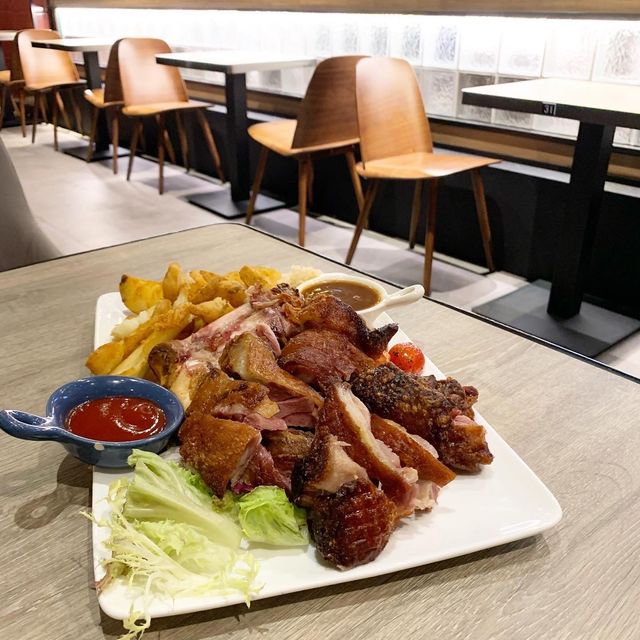CHOWTIME