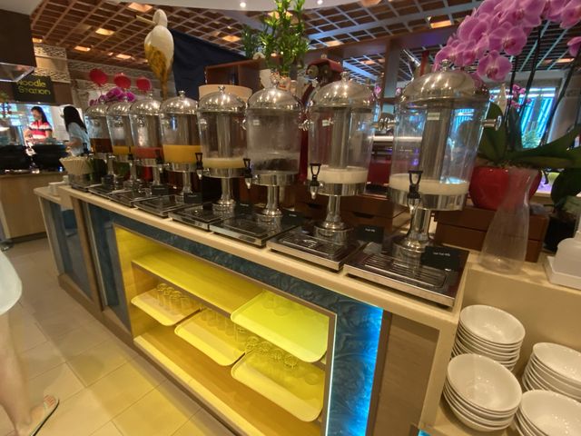 Breakfast Buffet at Silver Shell Cafe