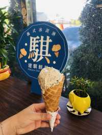 小歇冰舖-義式鮮果冰淇淋複合式簡餐店