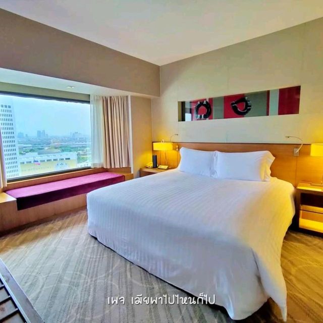 Centara Grand Central Ladprao สวยจริงไม่ติงนัง