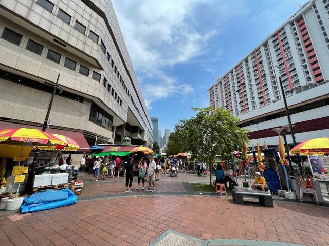 Sun Lim Square outdoor markets